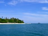 บรรยากาศชายหาดเกาะรังใหญ่ อ.เมือง จ.ภูเก็ต